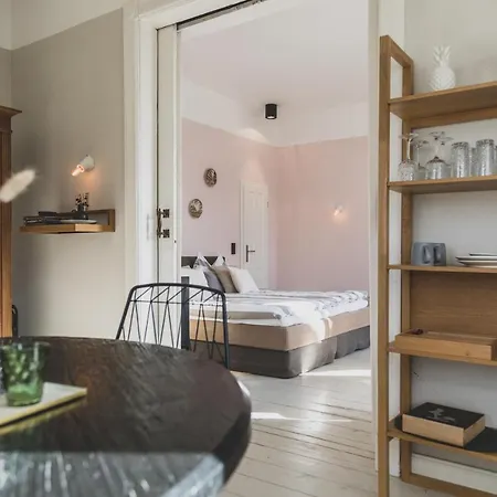 Logierhaus M Logier 1